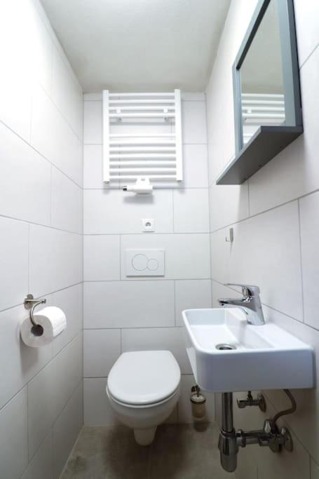 פלדקירש Schickes Zimmer Mit Top-Ausstattung In Idealer Lage מראה חיצוני תמונה